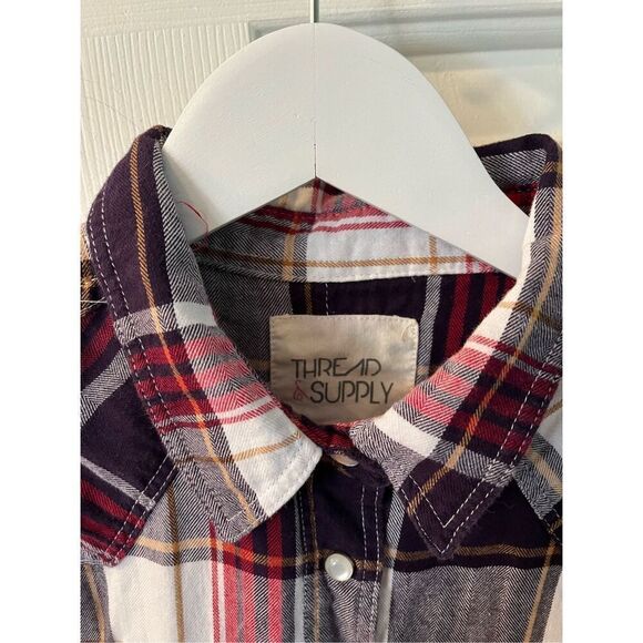 Thread & Supply Red & Black Plaid Flannel Pearl Snap Button Down Shirt sz S EUC - Picture 3 of 9